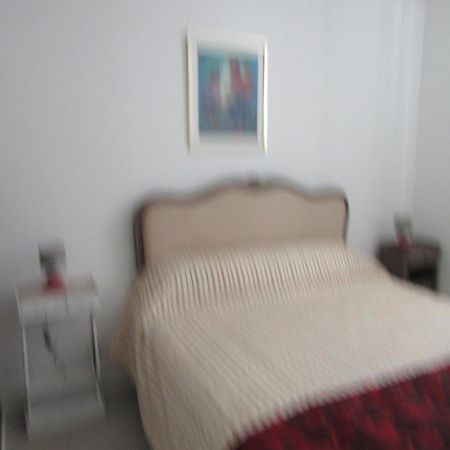 Chambres D'Hotes Le Clos Des Senteurs Malemort Exterior photo