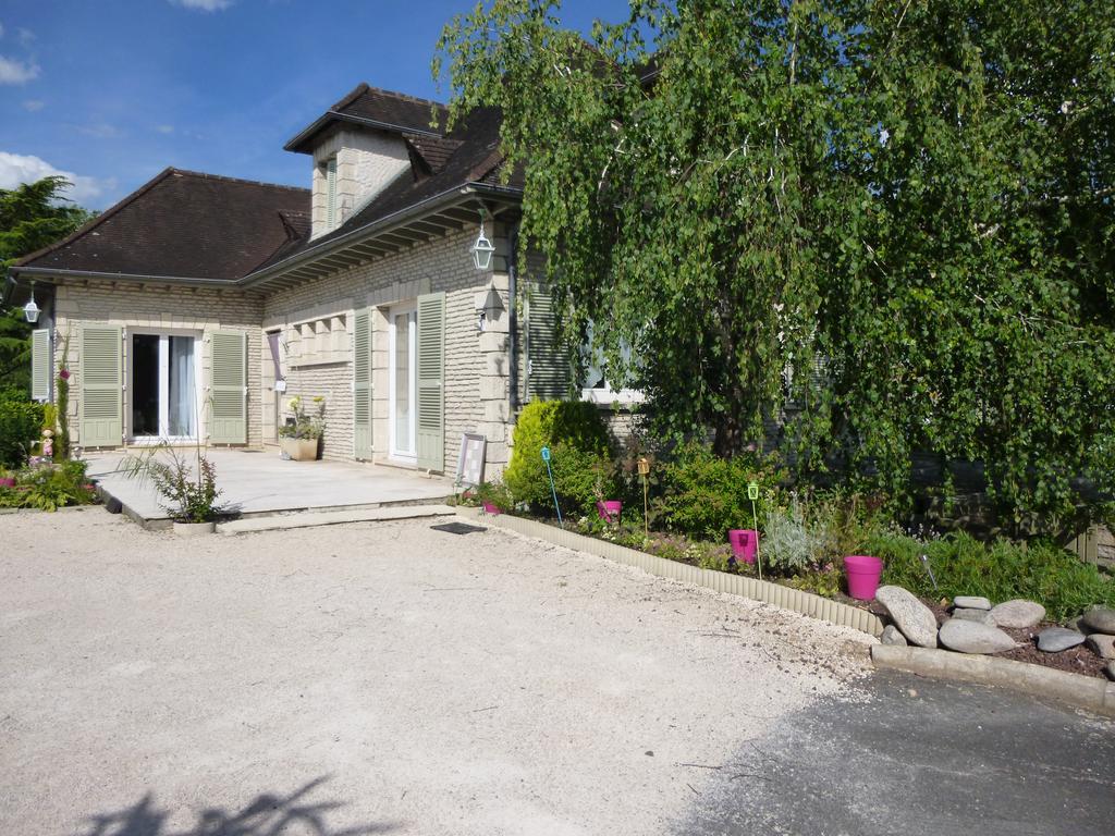Chambres D'Hotes Le Clos Des Senteurs Malemort Exterior photo