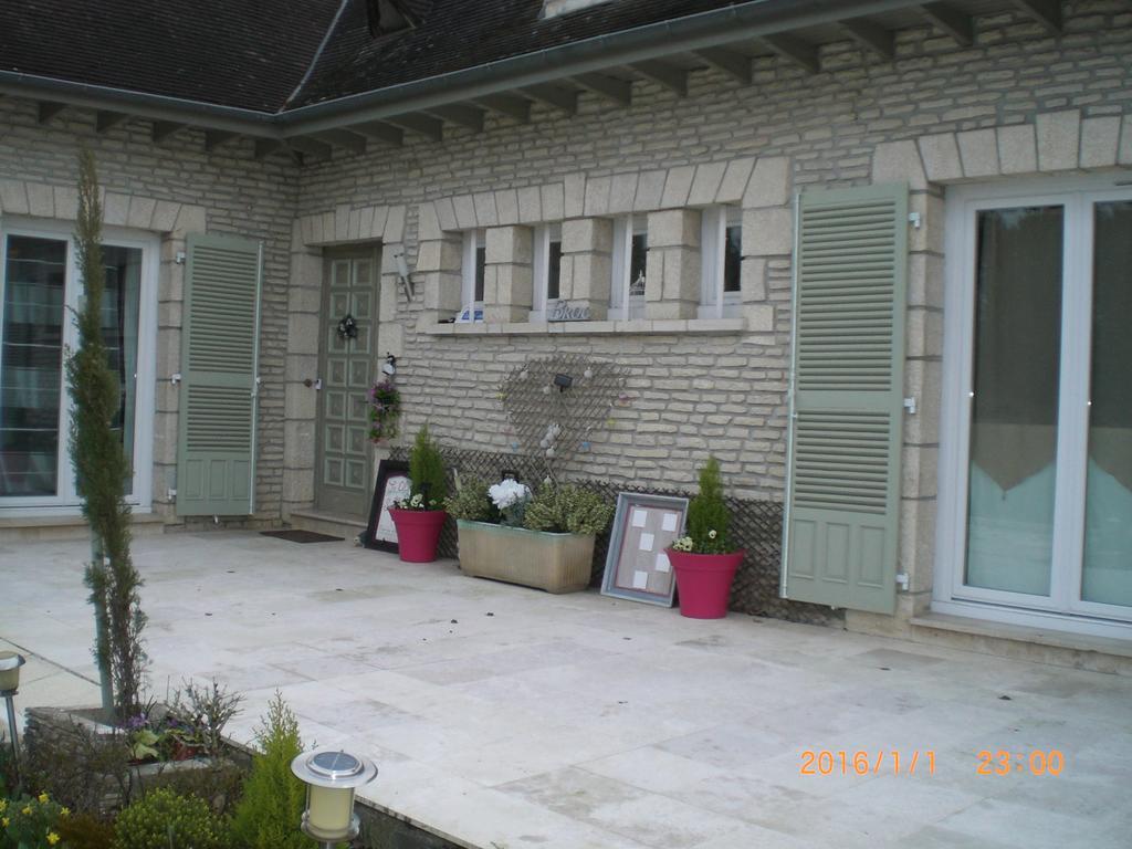 Chambres D'Hotes Le Clos Des Senteurs Malemort Exterior photo